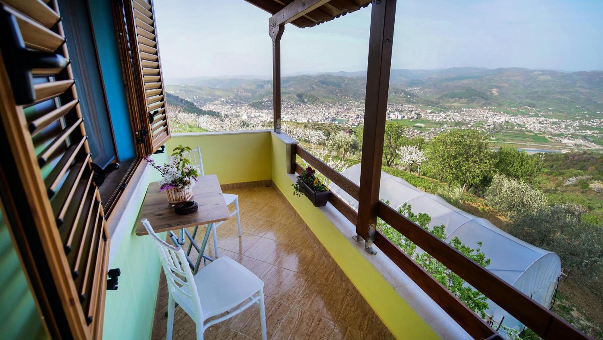 Vila Dean Berat Exterior photo